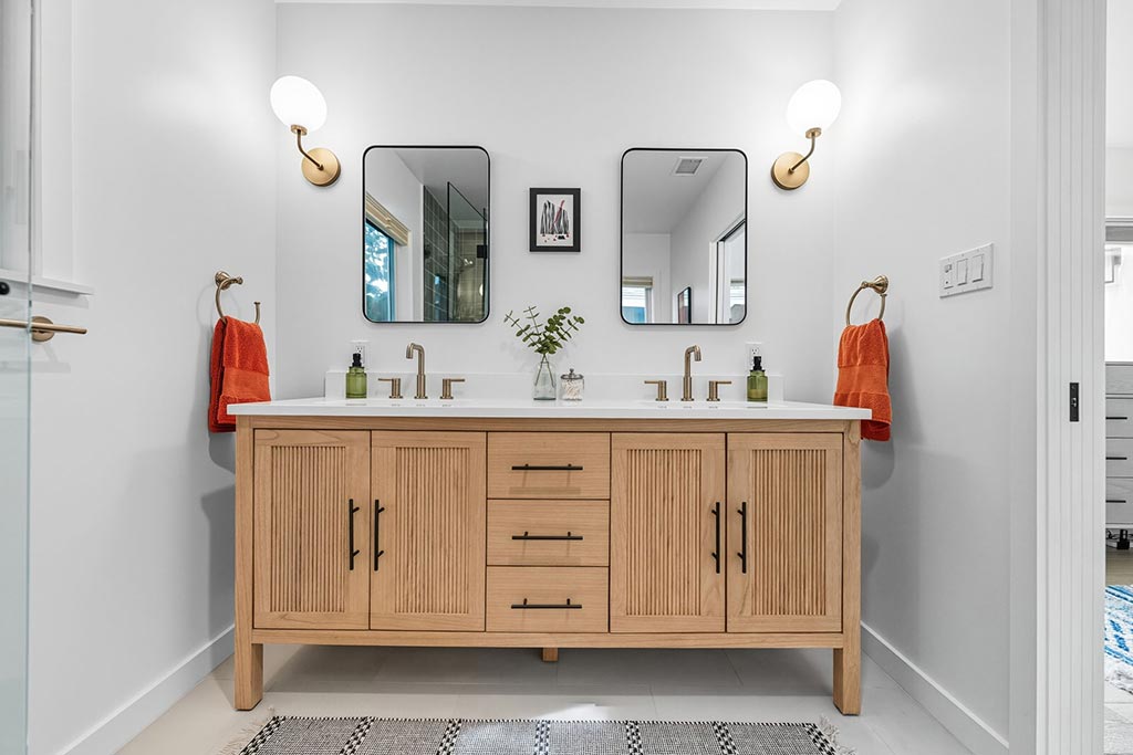 Bathroom Counter Remodeling