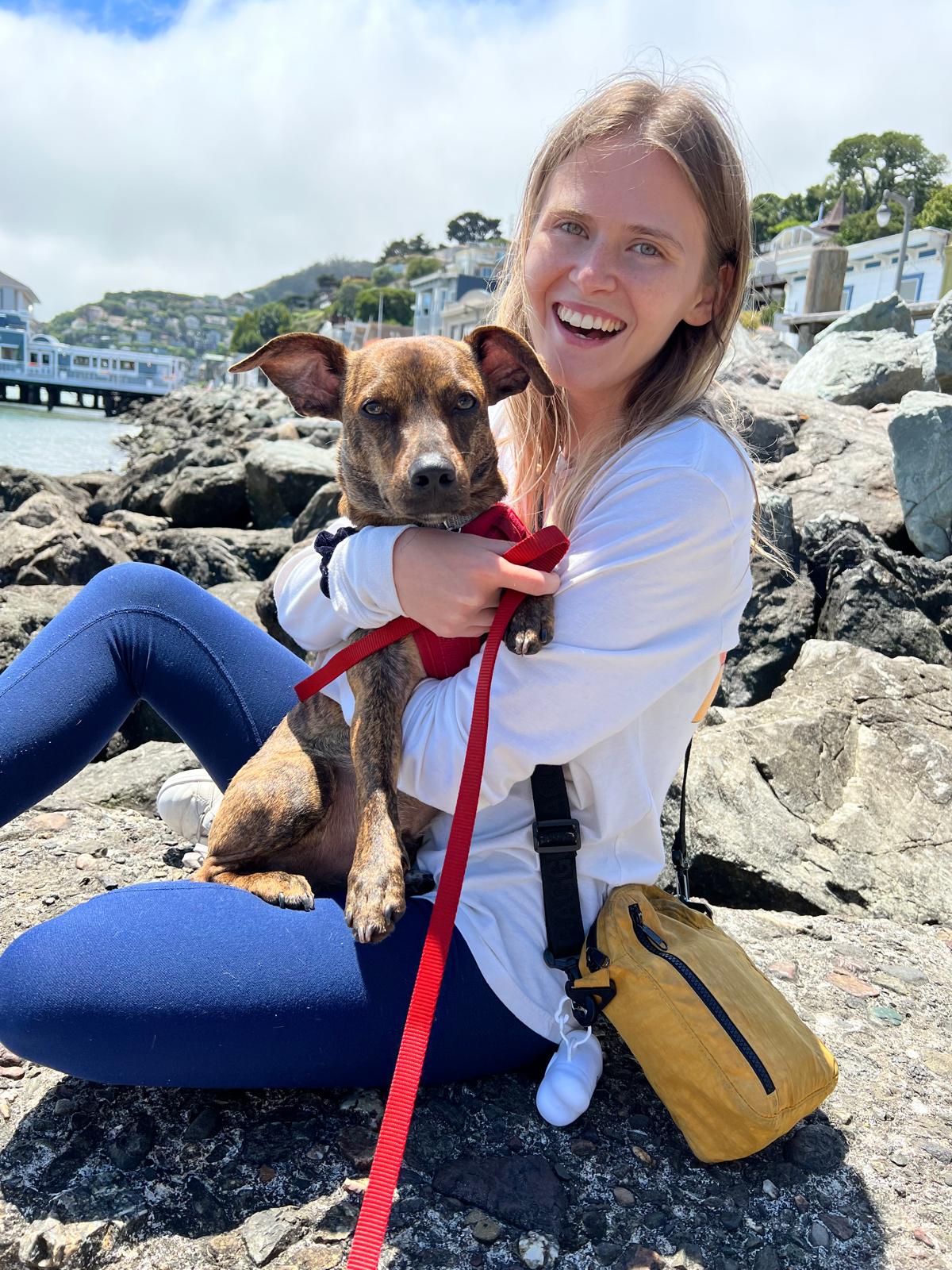 Katherine Blakeley Kerr image with her dog